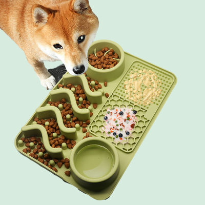Matto da leccare in silicone per animali domestici per mangiare lentamente e allenamento anti-obesità