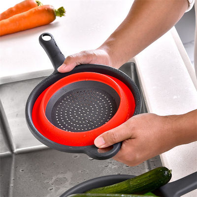 Strumenti da cucina Cesto rotondo Colander pieghevole Sink strainer Set con maniglia PP TPR