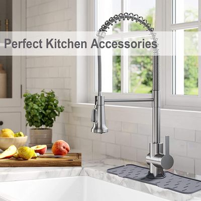 Home Cucina Pelle da tavola Nero Silicone Sink Splash Guard con Disegno Assorbente Acqua