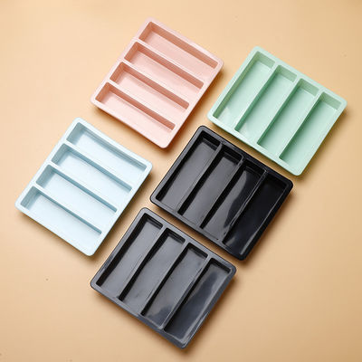 Molticolore 4 griglie Ice Cube Trays Stampi con materiale di silicone alimentare 17*14.3*3.6cm