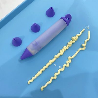 Decora senza sforzo torte e dolci con questa penna di silicone da 14,5*2,3 cm