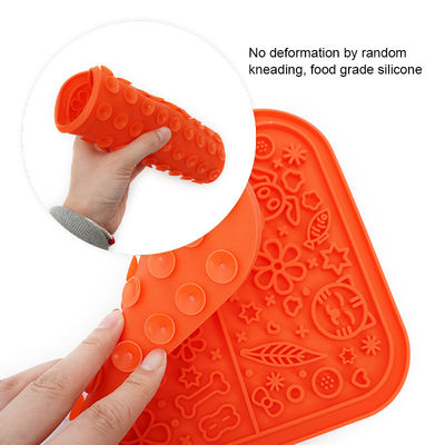 Pad per leccare gli animali da compagnia in silicone per cani