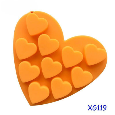 Moffa di sapone in silicone rosso scartato per 10 utensili da cucina a forma di cuore con cioccolato