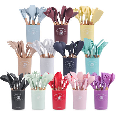 Set di utensili da cucina in silicone a 12 pezzi con maniglie di legno Il miglior amico della tua cucina