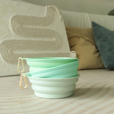 UDYE Tazza portatile per l'alimentazione dell'acqua per animali da compagnia Tazza pieghevole pieghevole in silicone per cani da viaggio