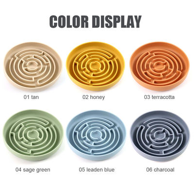 Logo personalizzato Cucine per animali da compagnia alimentatori labirinto rotondo alimentatore silicone lento con tappeto di aspirazione